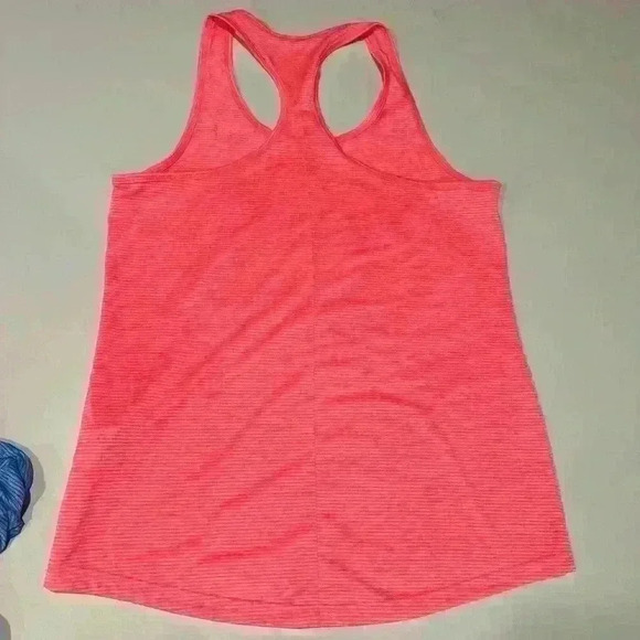 Adidas Bundle of 2 Dry Fit Tanks Size Small - Picture 5 of 7